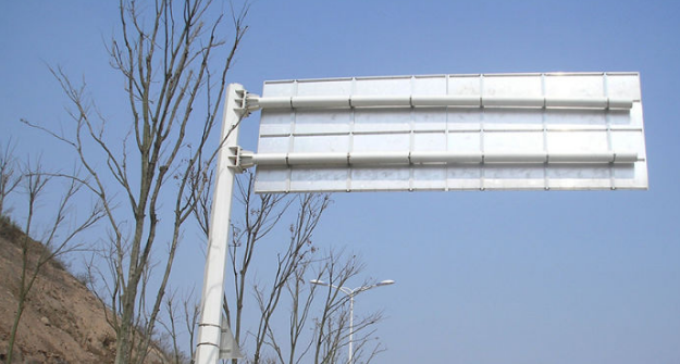 ��·��ͨ��־�ư�װ�ڵ�·��ӦҪ������ЩҪ��